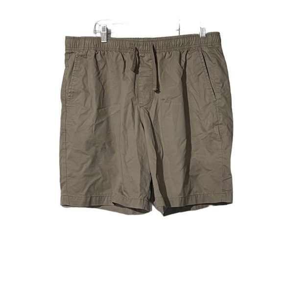 GAP 8 inch Easy Short Drawstring Khaki Shorts Size Large - Picture 1 of 7
